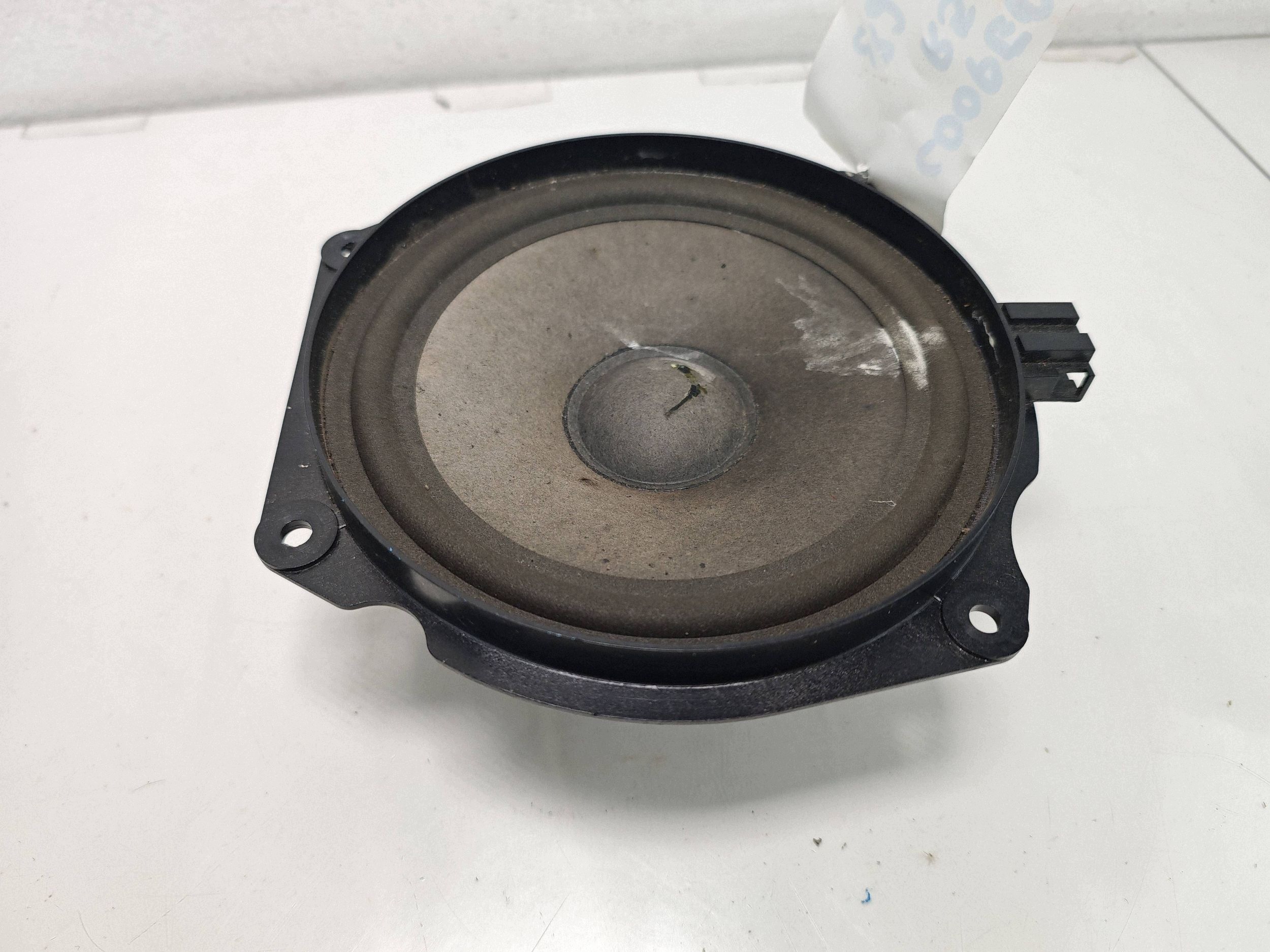 Mini Cooper R56 etuoven kaiutin oikea image 4