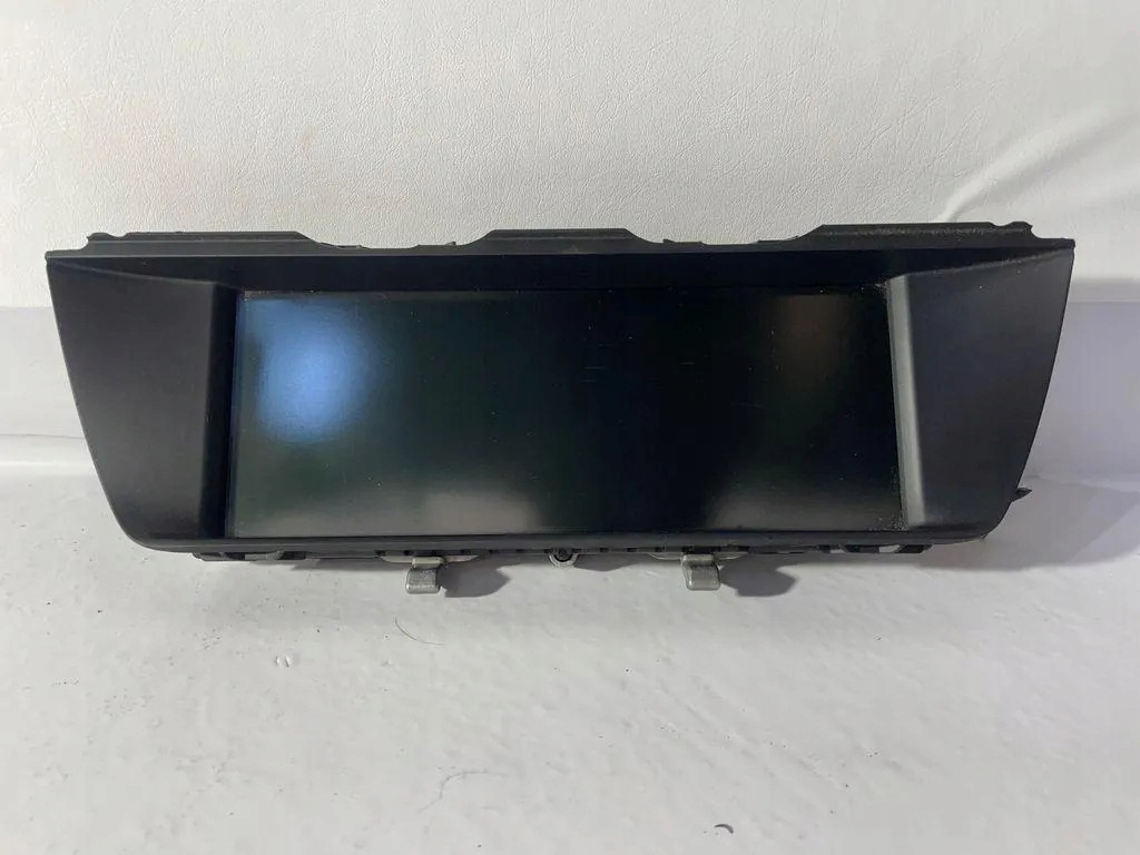 BMW 5 Touring F11 Navigationssystem 1016046765 image 2