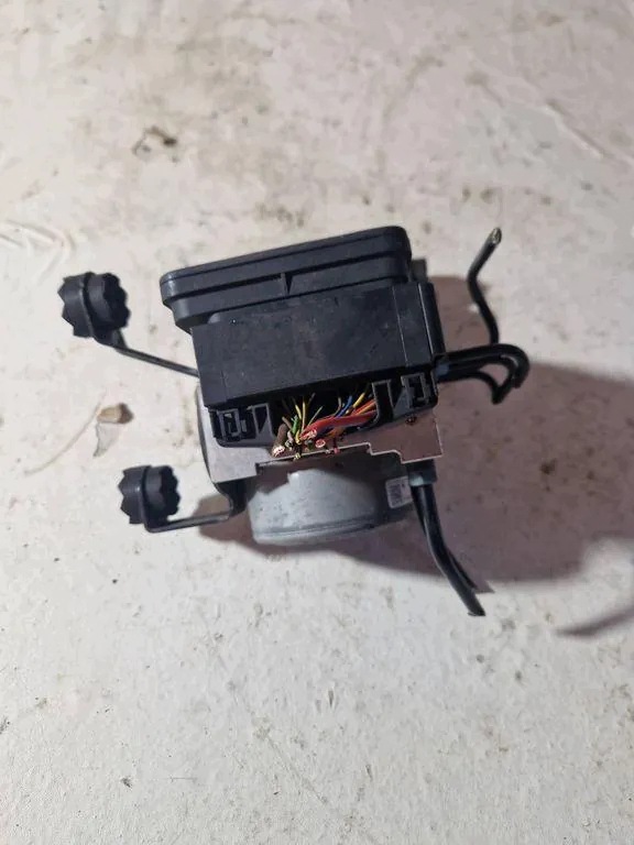 ABS-Pumpe BMW 3er F30/F80 10062235321 Diesel 165kW 2015 image 3