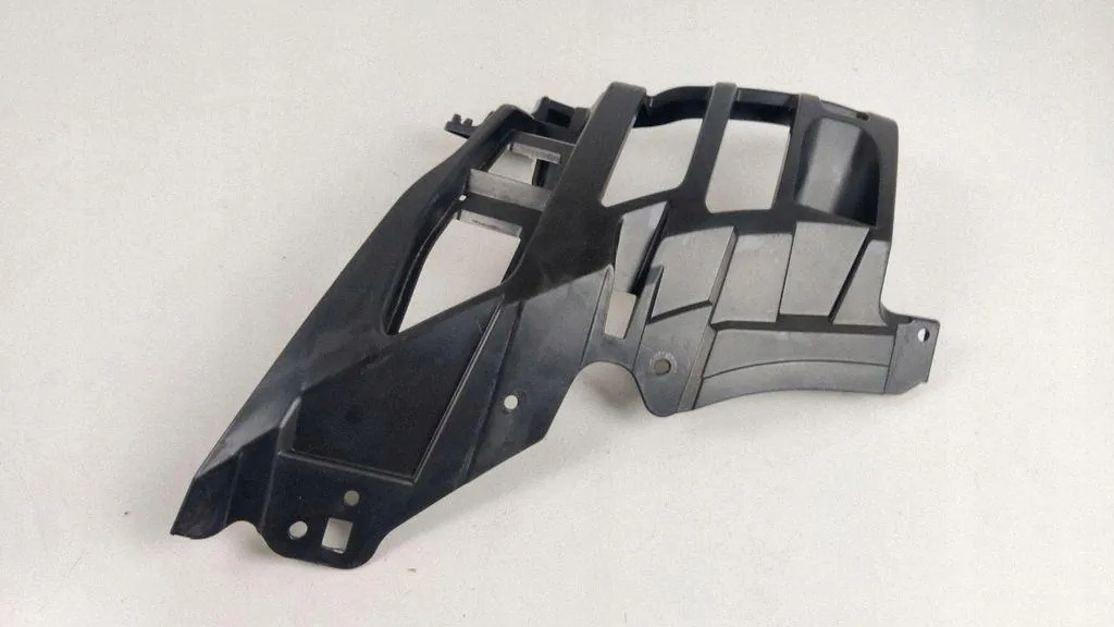 Front Left Bumper Bracket Suzuki Swift VII 71783-69T0 image 3