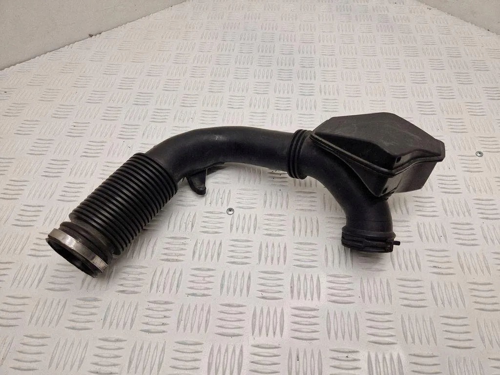 Intercooler-putki Mercedes-Benz A2820901800 image 2