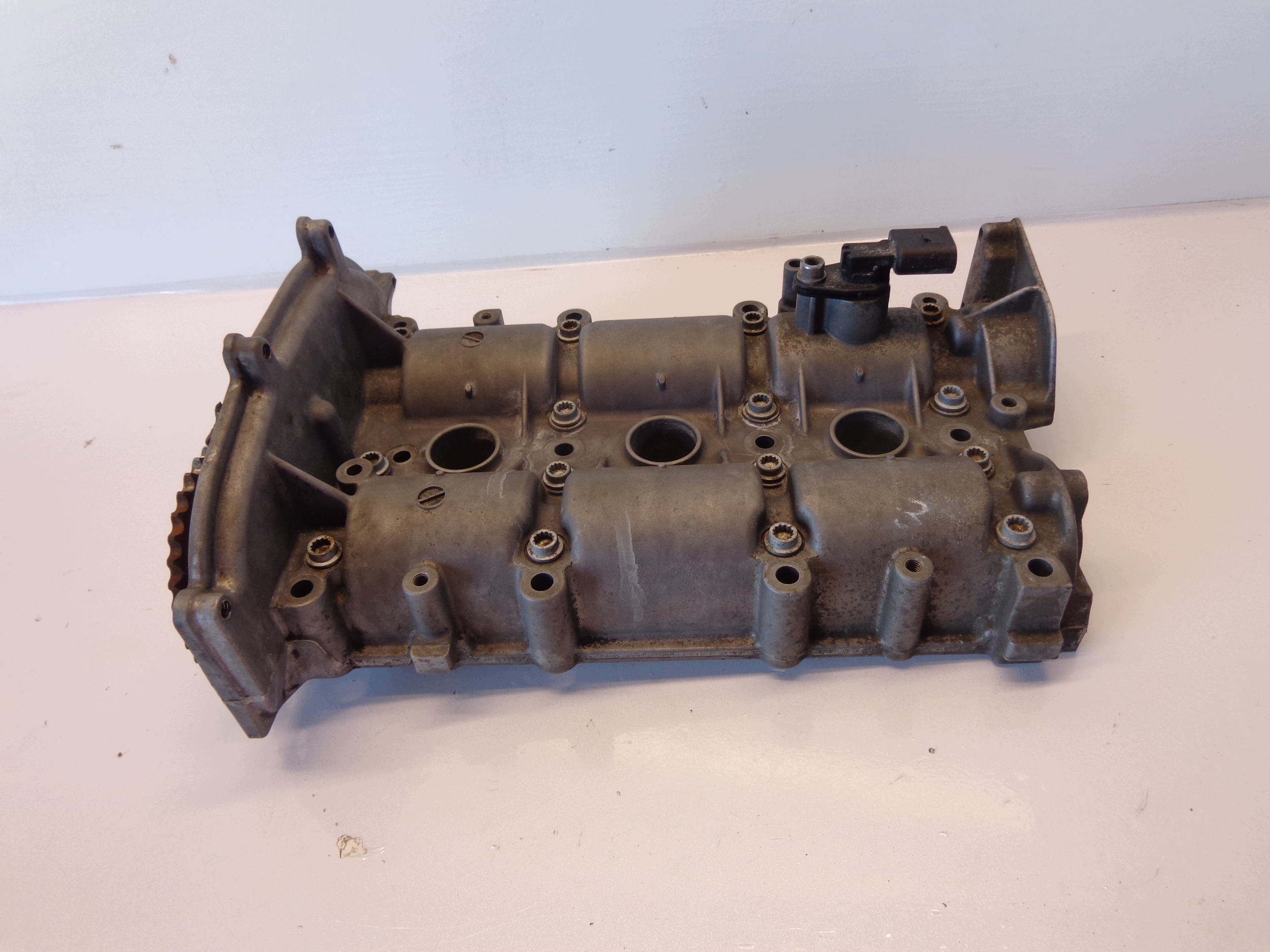 Coperchio valvole VW Polo 4 1.2 12V usato 03E103475Q image 7