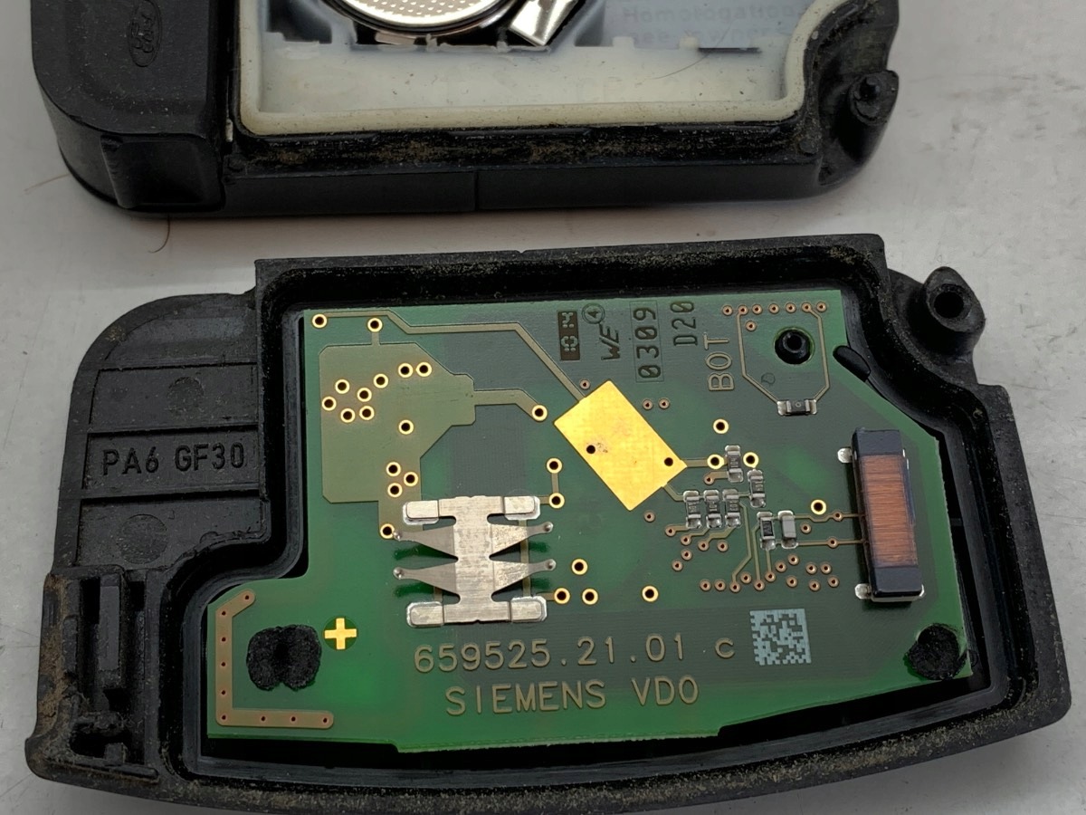 Clé Ford Kuga I 08-12 avec télécommande, OEM image 3