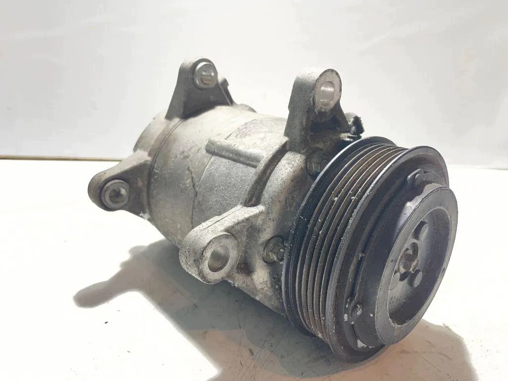 Ohjaustehostin BMW 3 (F30) 657896