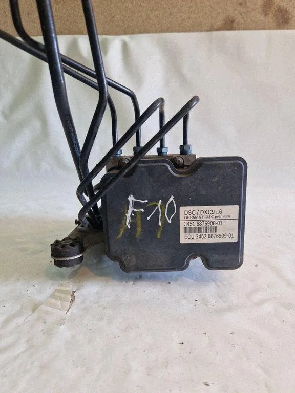 ABS-Pumpe BMW 5 (F10) 34516876908 3.0d 180kW 2011 image 6