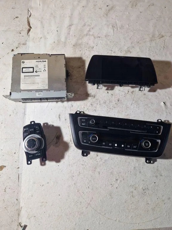 Changeur CD BMW 3 (F30, F80) CI933159701 2015 image 2