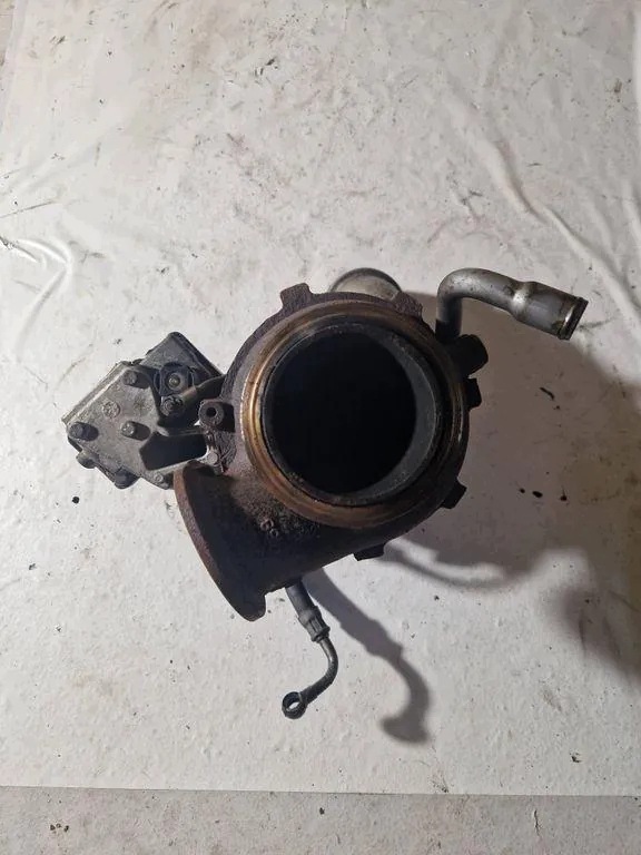 Turbolader BMW 5 (F10) 3.0d 190kW 2011 OEM 25820310FR1165 image 4