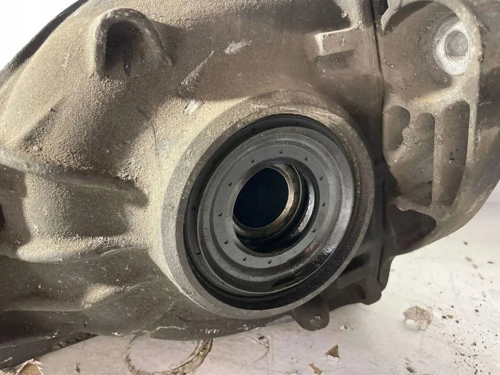 Differential BMW 5 Touring (F11) 3.0L Diesel image 4