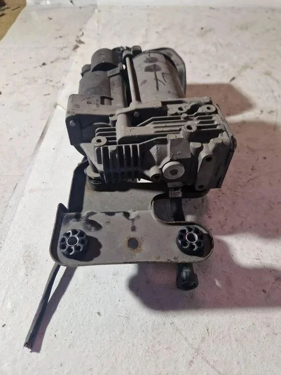 Compressor BMW X5 E70 3722678550601 Gebruikt image 5