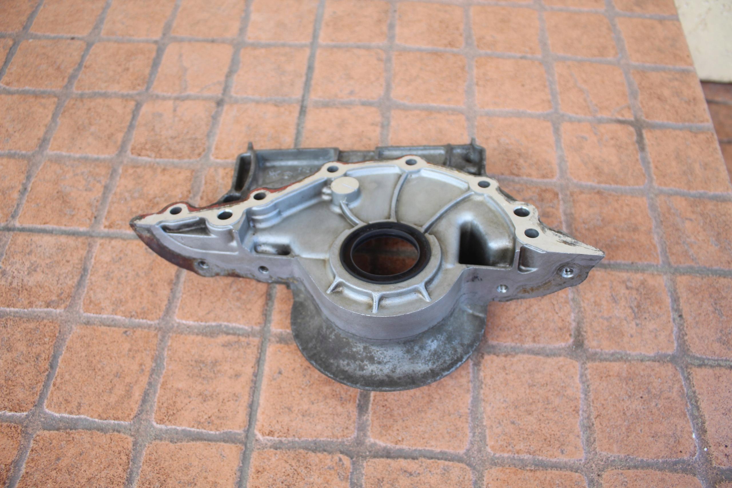Used Renault Scenic II 1.4 Crankshaft Seal OEM 7700105376