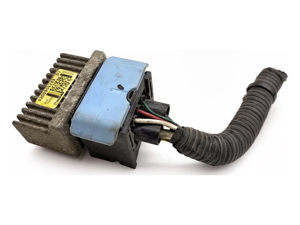Hehkutulpan rele Nissan Juke F15 1.5 110hv OEM