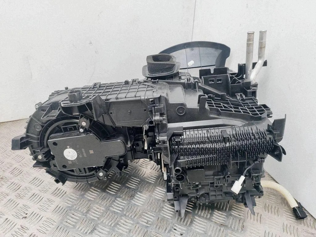 Verwarmingseenheid Toyota Yaris CZ4433509104 image 6