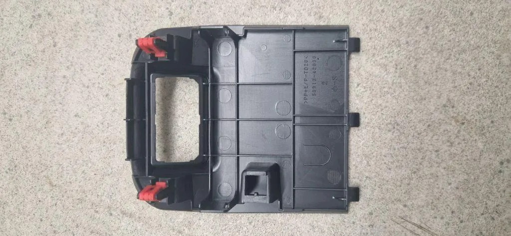 Used Toyota Armrest 5891342030 2.5L Diesel 2020