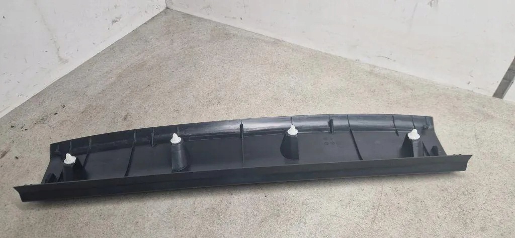 Kofferraumdeckel-Verkleidung TOYOTA RAV 4 V (XA50) 6793942050 2.5 Hybrid image 3