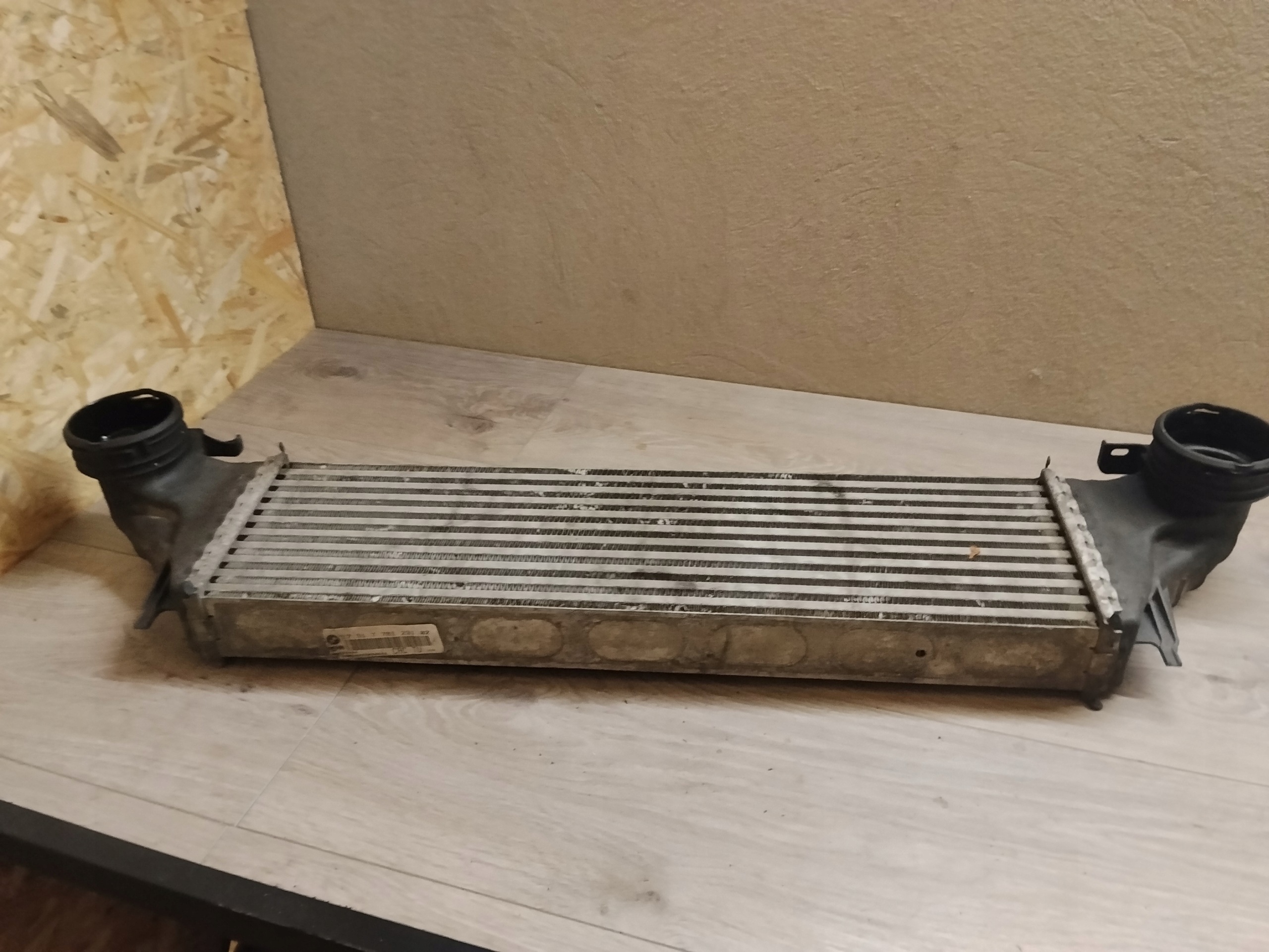 BMW X5 E53 2001 Intercooler AMD58666 image 5