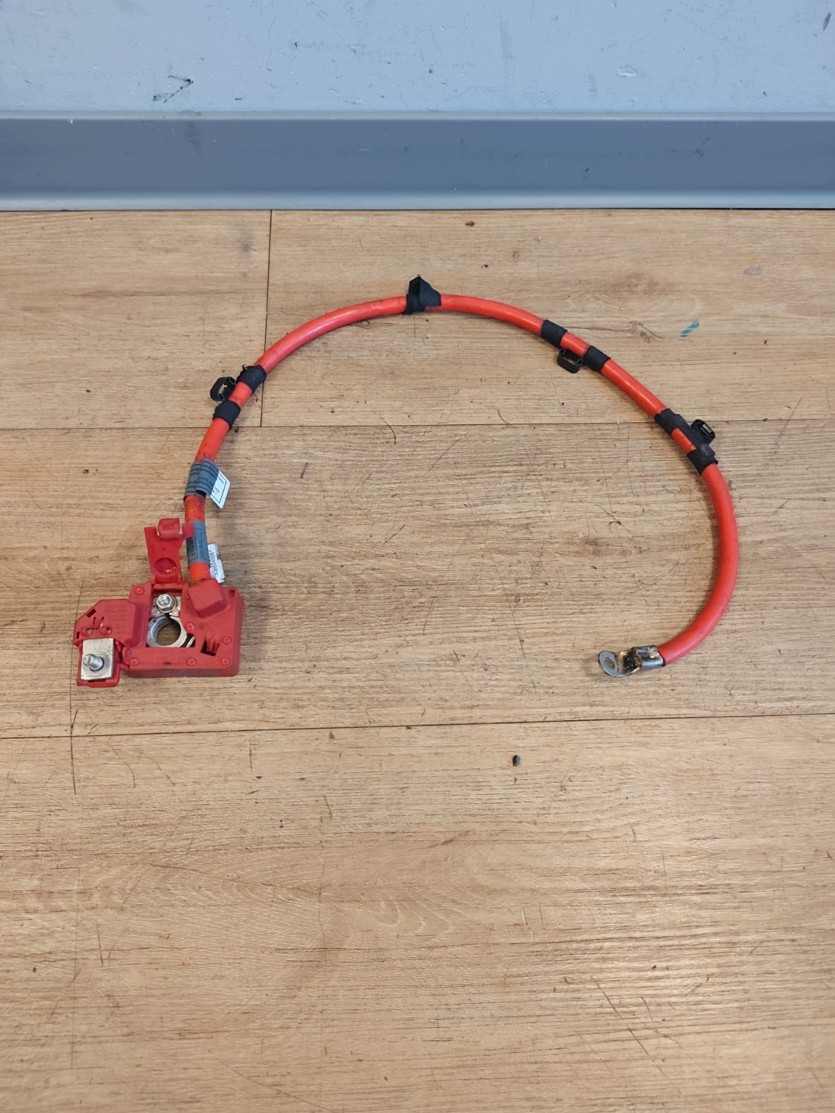 BMW E63 E64 Borne Positive 9127779 image 2