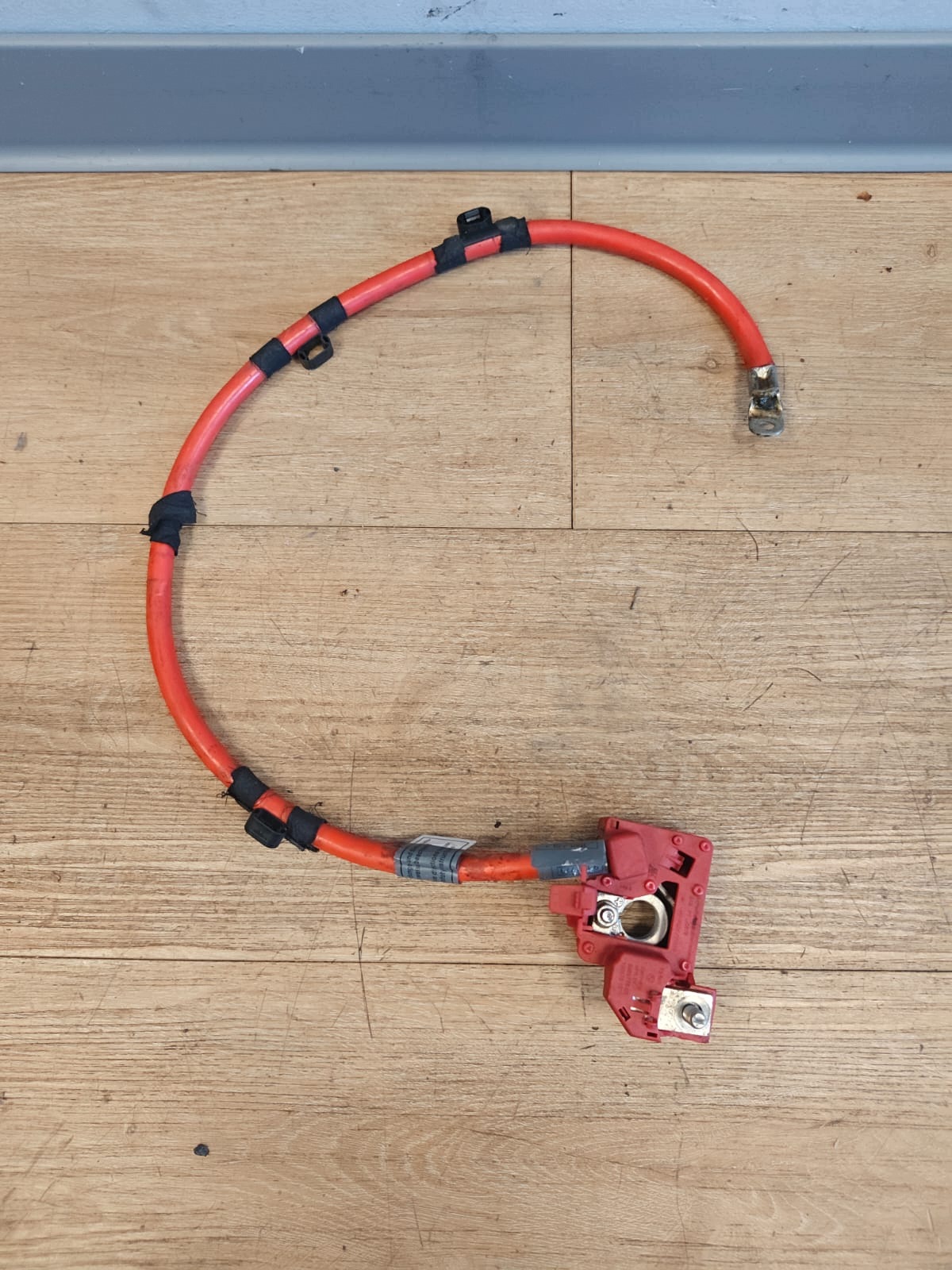 BMW E63 E64 Borne Positive 9127779 image 3