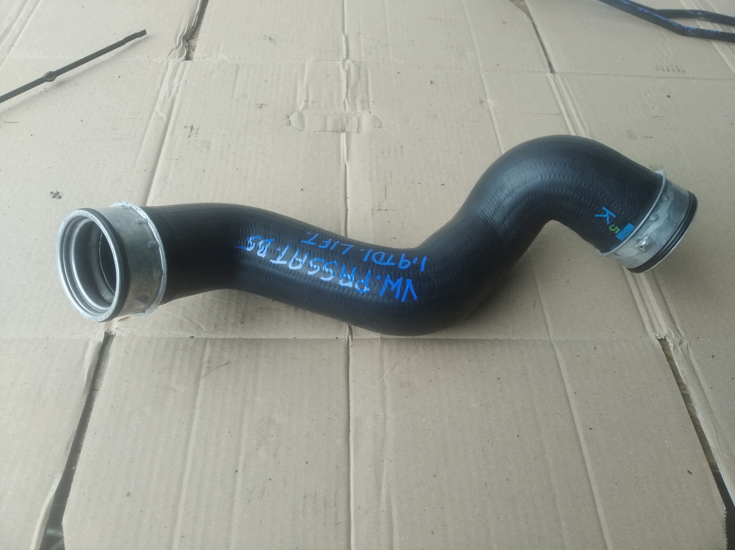 Luftintagsrör Intercooler VW Passat B5 1.9 TDI image 3