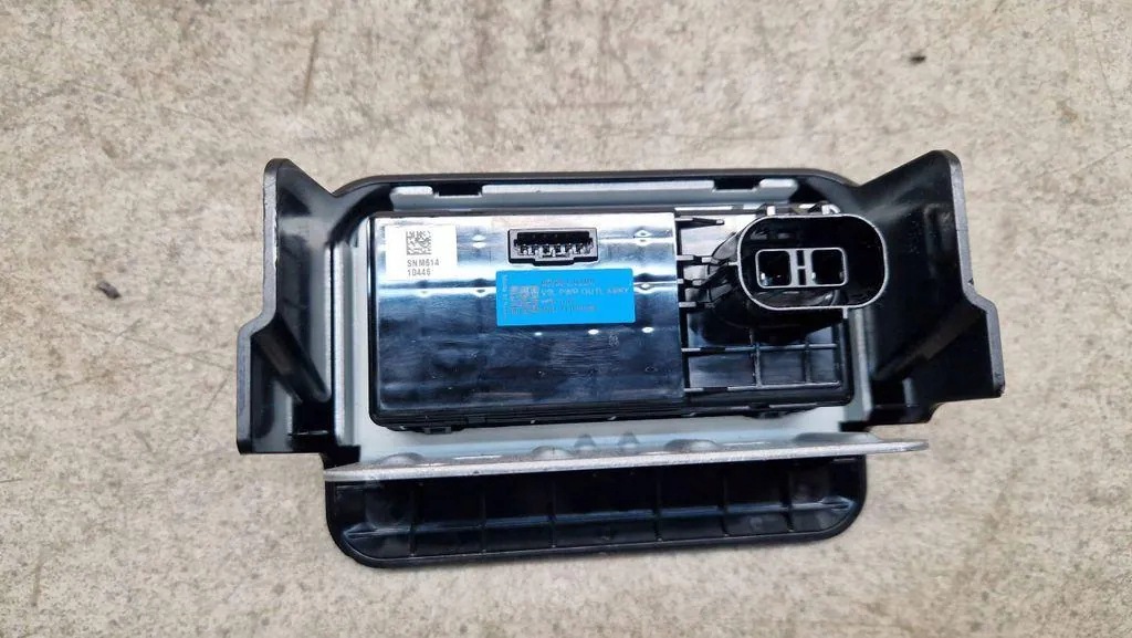 12V Socket Kia EV6 (CV) 95190CVZD0 Used OEM image 6
