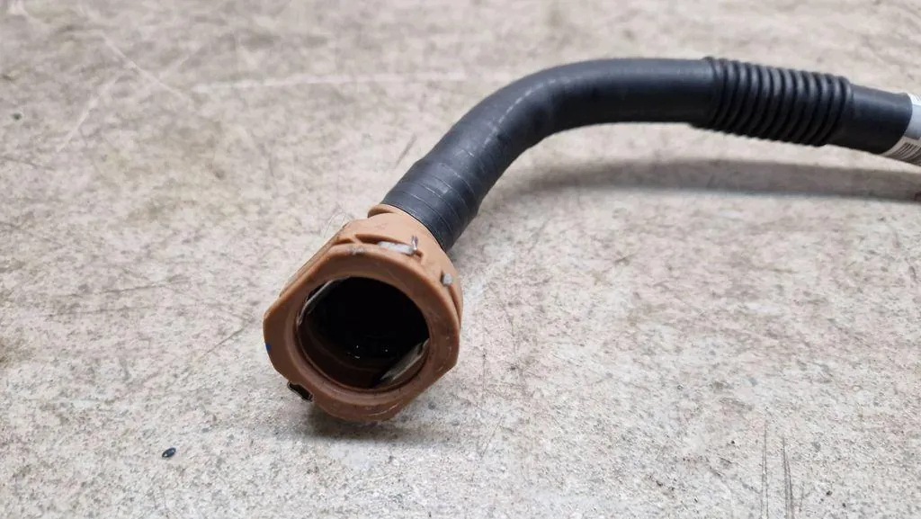 Radiateur chauffage KIA 25473CV600 occasion image 6