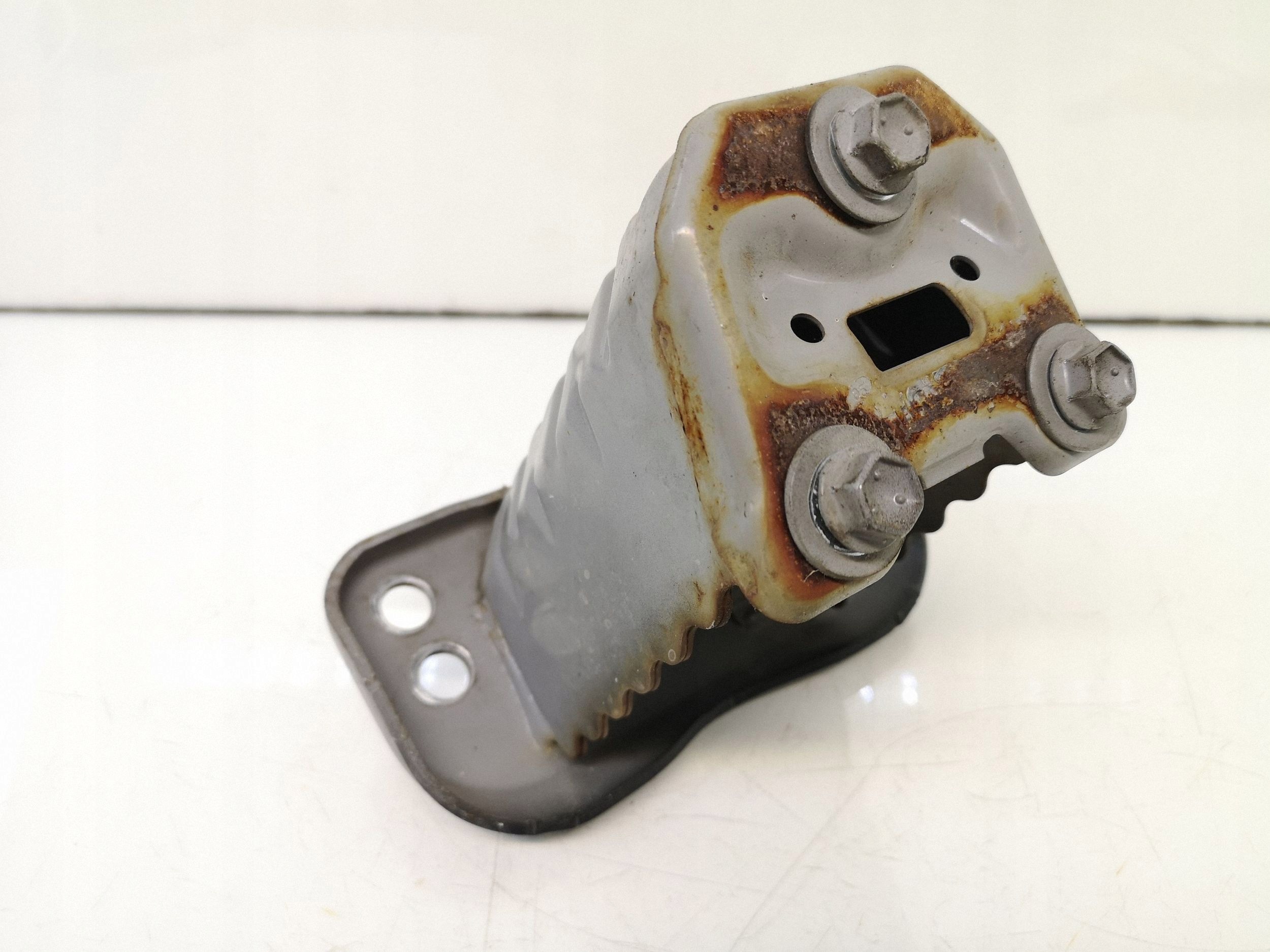 Toyota Yaris 2006 Bumperstoter voor 354040L085 image 2