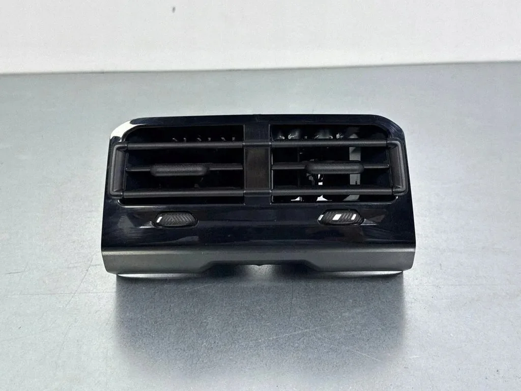 Prise d'air console BMW 5 G60 OEM 31529794