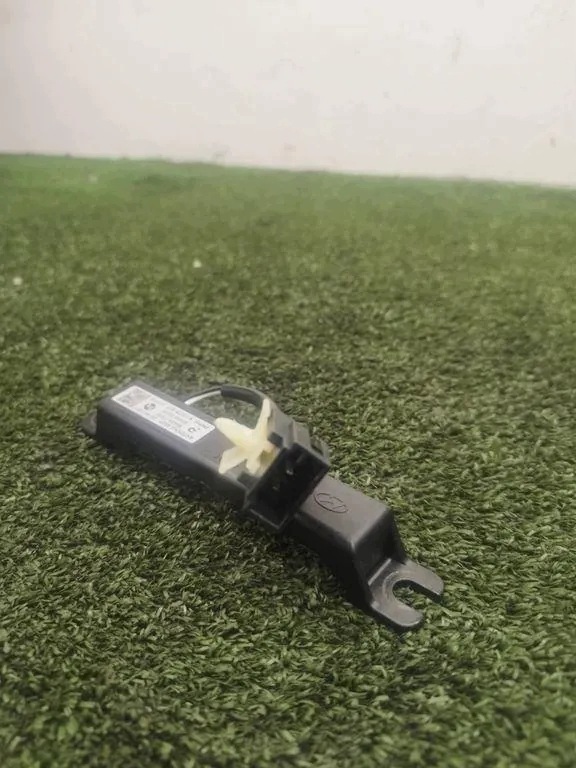 Amplificateur antenne KIA 4400000200 image 3