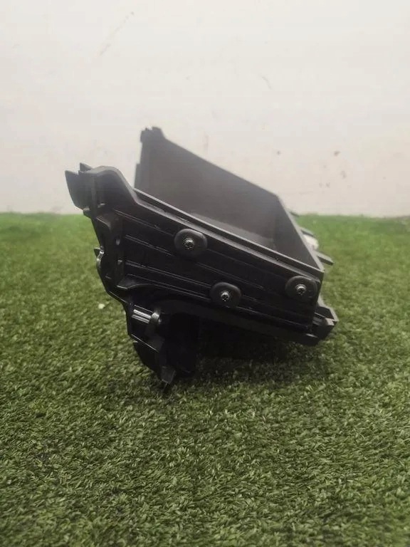 Prise 12V KIA XCEED (CD) 84682J7900 image 4
