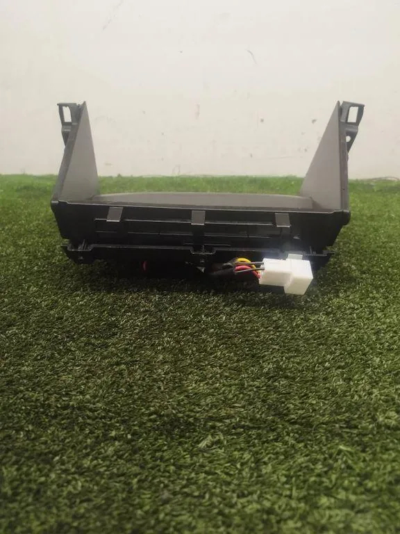 Prise 12V KIA XCEED (CD) 84682J7900 image 5