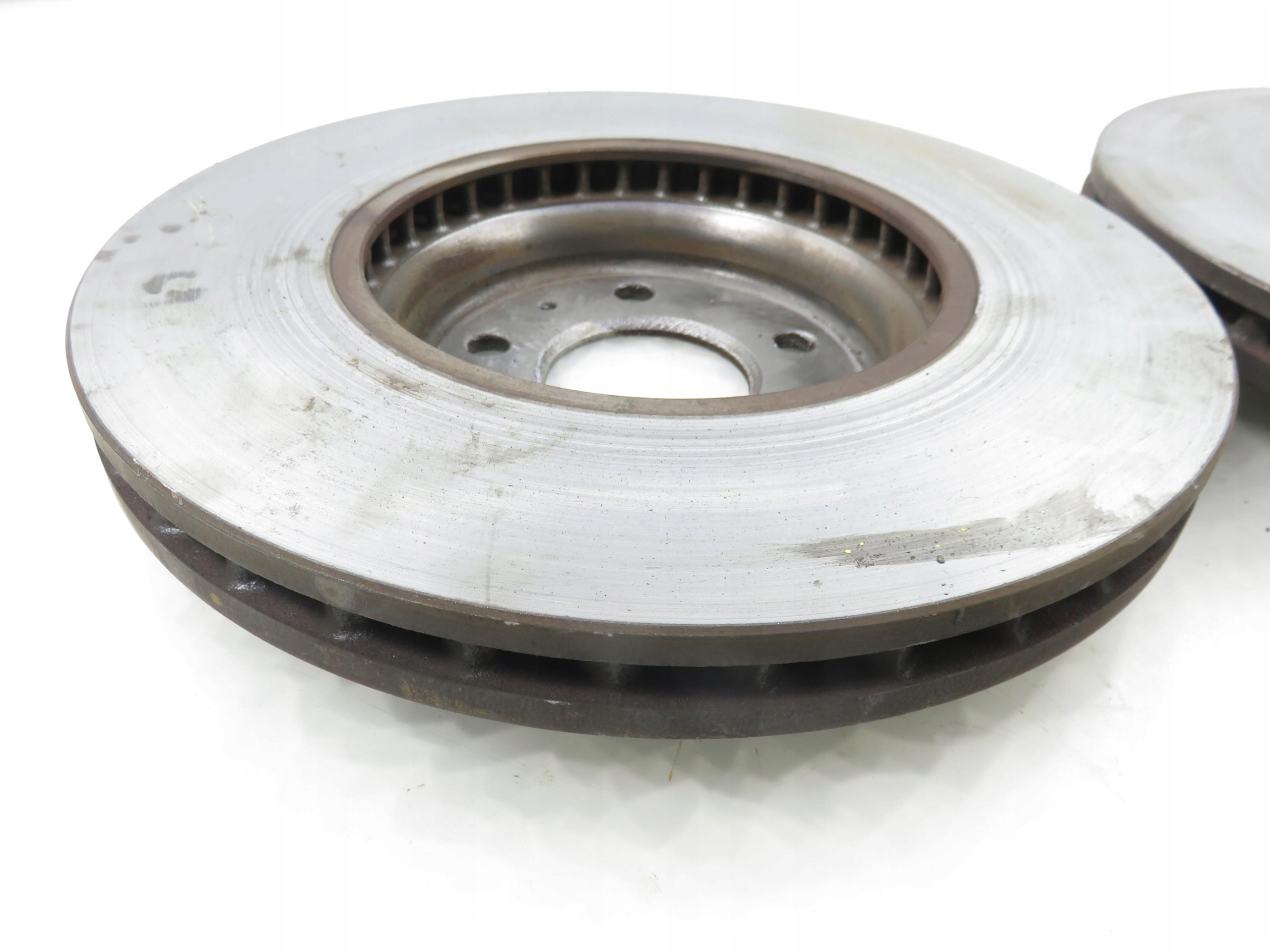 Disques de frein avant Audi A4 B8 3.0 TDI image 5