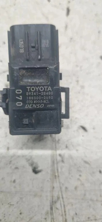 Kiihtyvyysanturi Toyota Prius 1.8 2010 8934128480