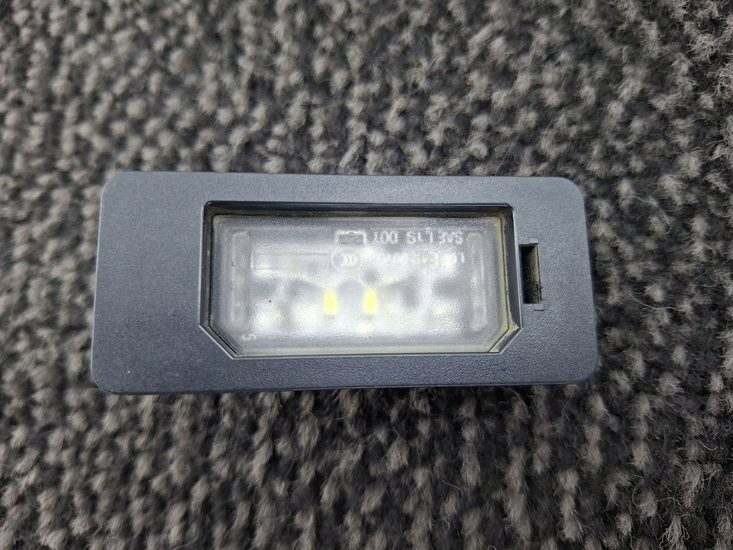 BMW 2 Active Tourer U06 LED registreringsskyltbelysning