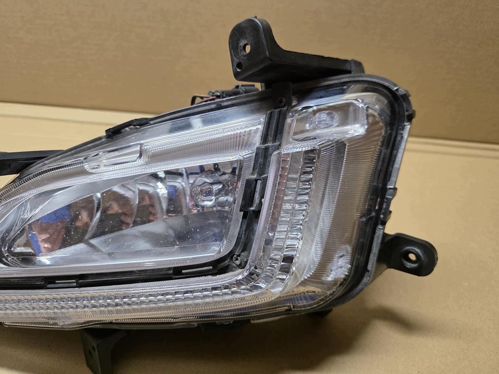 Farol LED DRL Esquerdo Hyundai Tucson III image 3