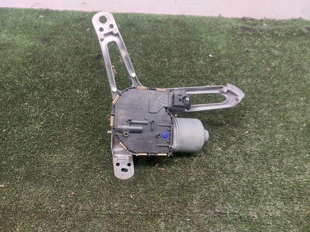 BMW i3 (I01) etumekanismin moottori 1137328867