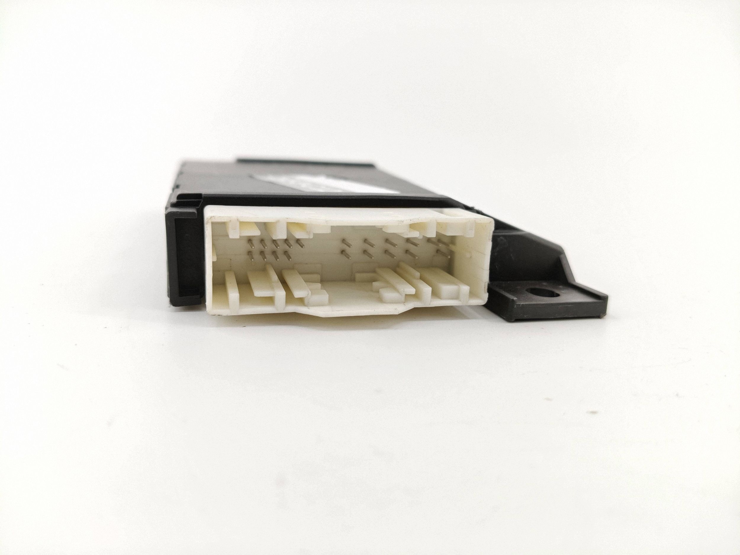 Keyless-Steuergerät KESSY Mercedes A W177 A1679009523 image 3