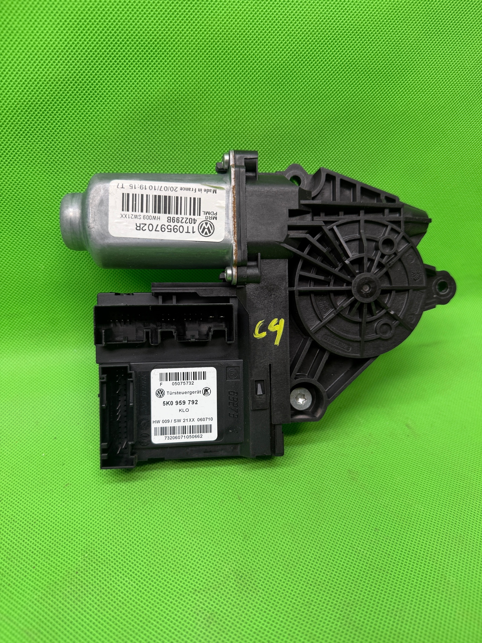 Used Left Front Window Regulator VW 1T0959702R 5K0959792 image 2