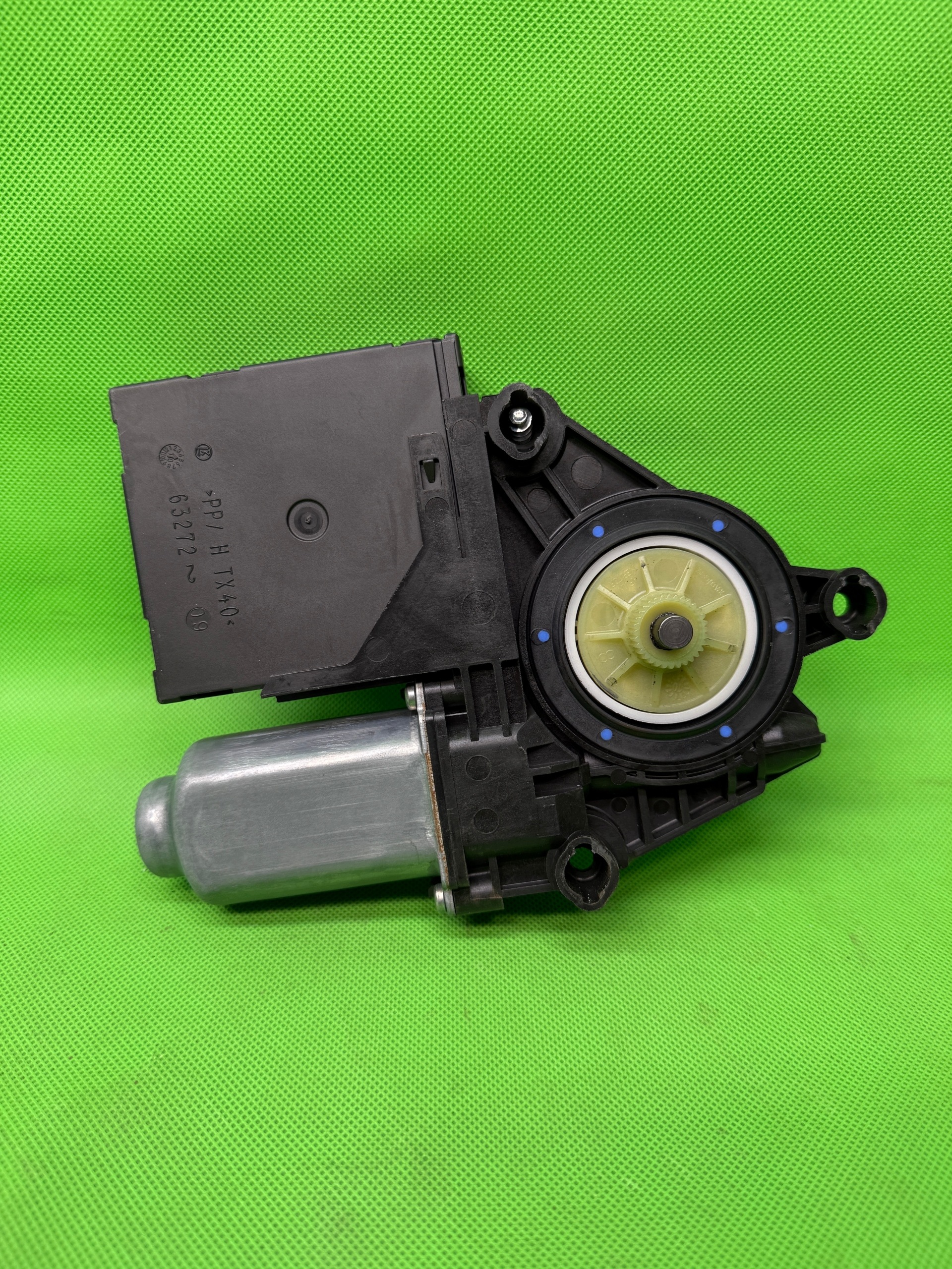 Used Left Front Window Regulator VW 1T0959702R 5K0959792 image 4