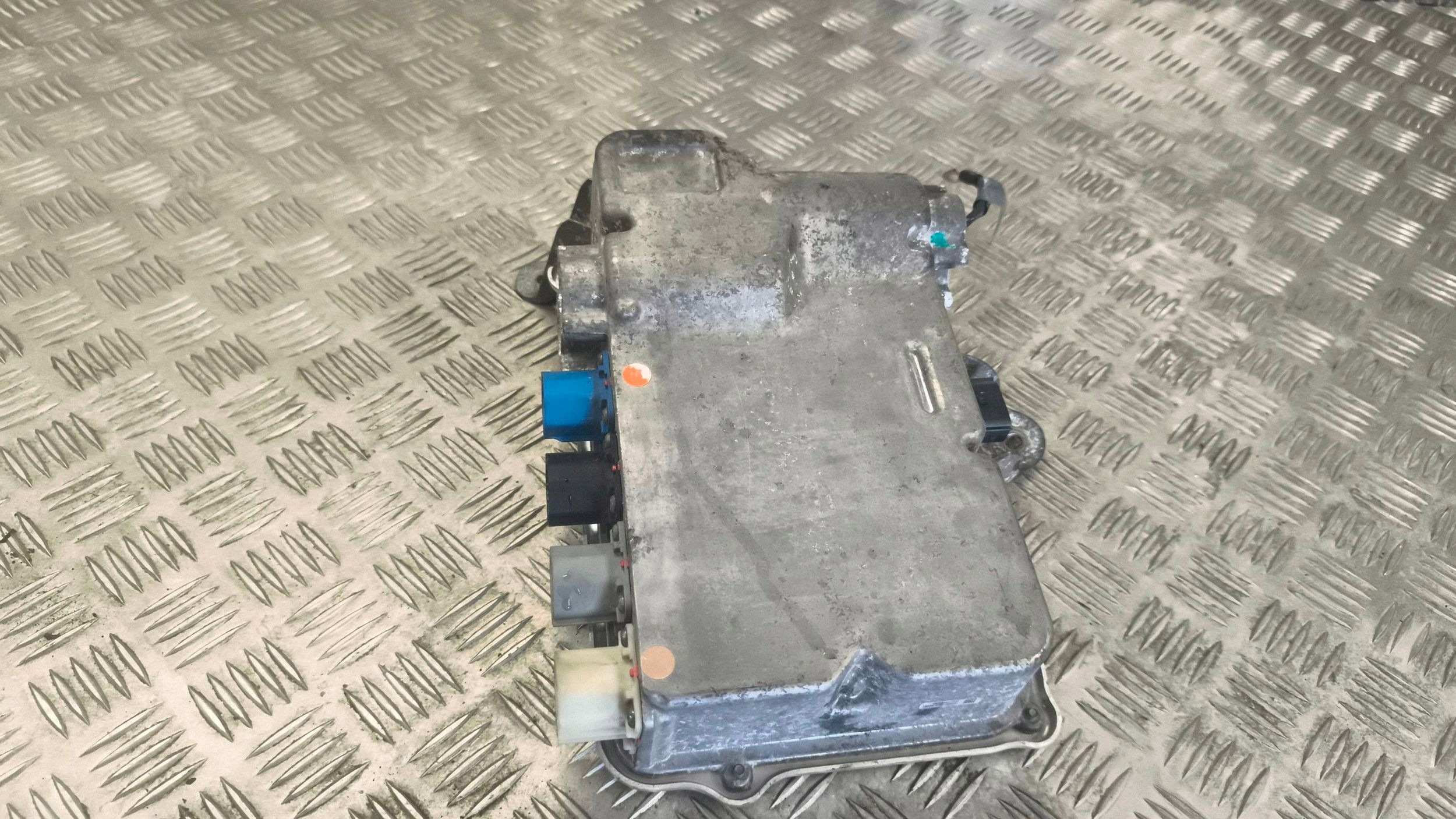 Inversor Tesla Model S 2018 103115900A Usado image 5