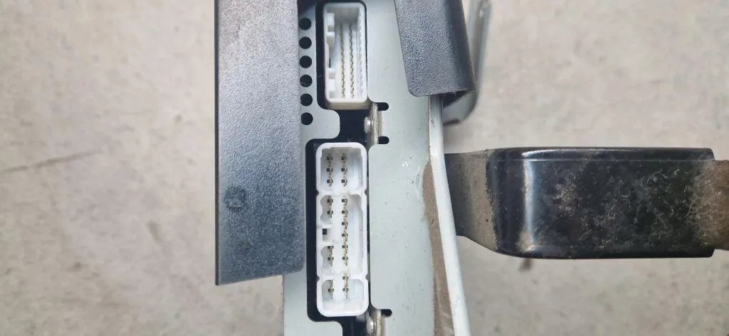 Versterker Toyota Prius W3 8618347010 image 2
