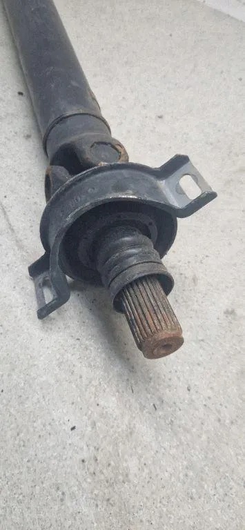 Mercedes-Benz E W213 Kardaanin akseli A2054108501 image 7