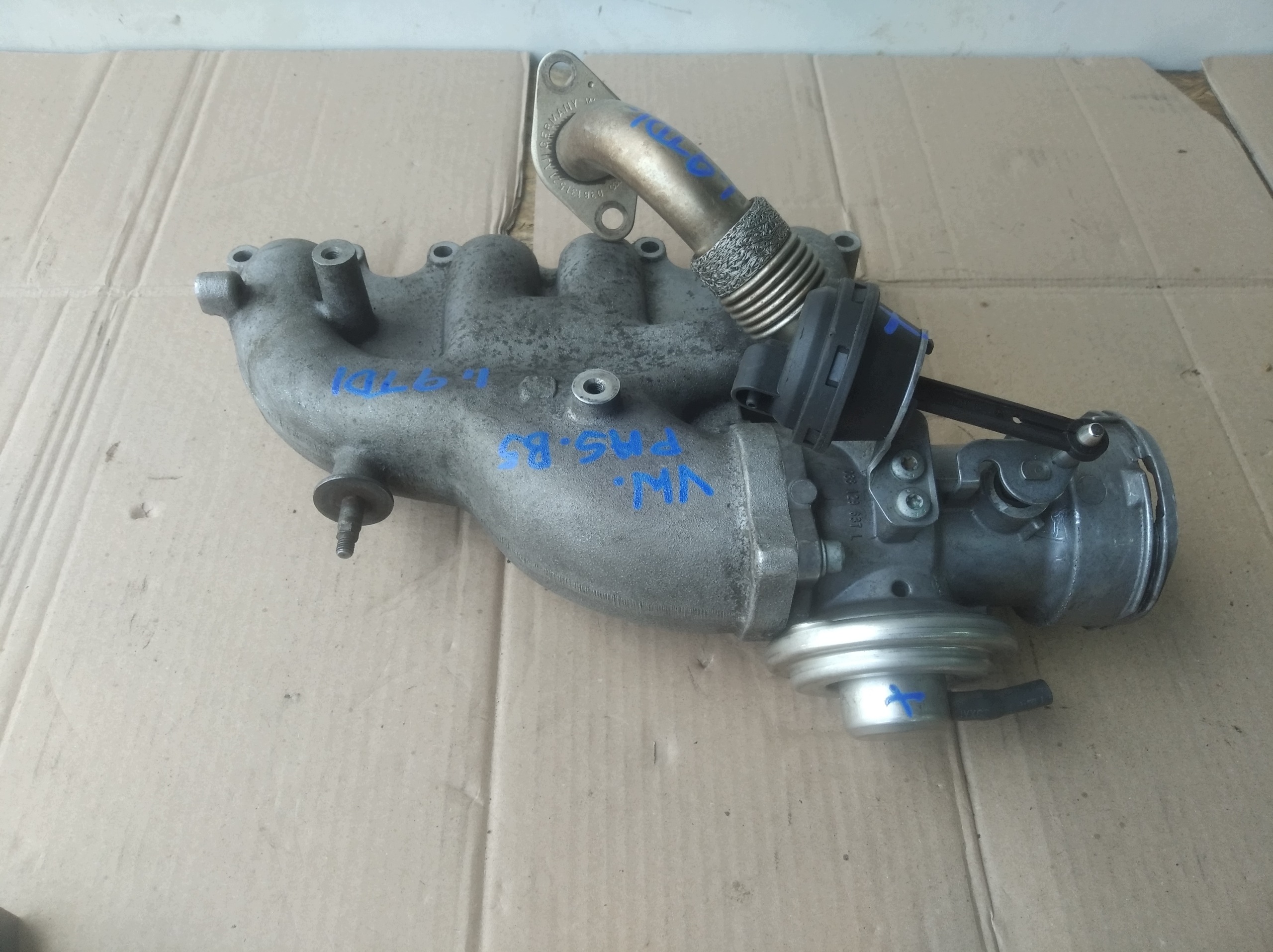 Intake Manifold VW Passat B5 FL 1.9 TDI 038129713AJ Used