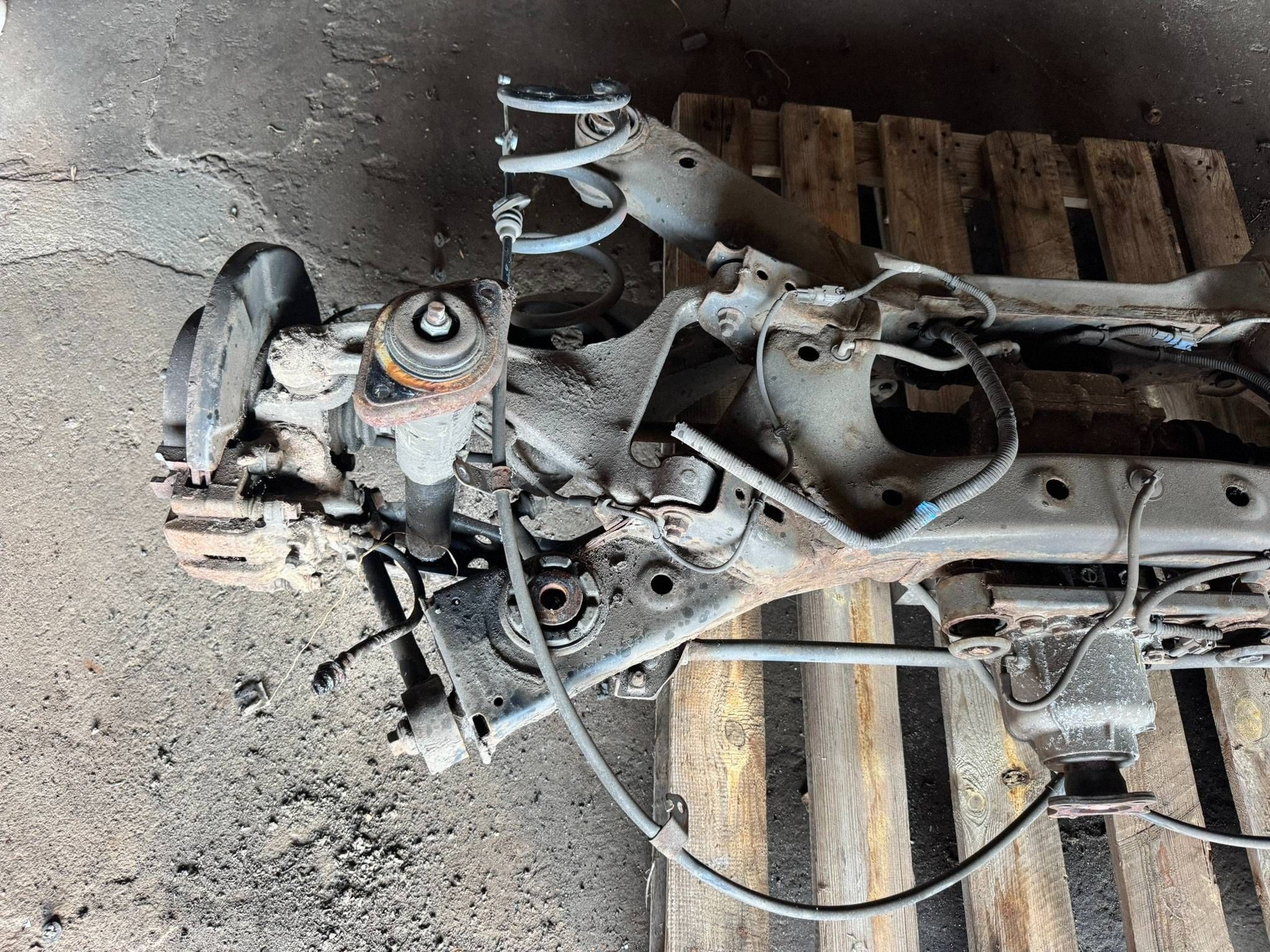 Suspensión completa trasera Nissan Murano Z51 3.5 V6 image 3
