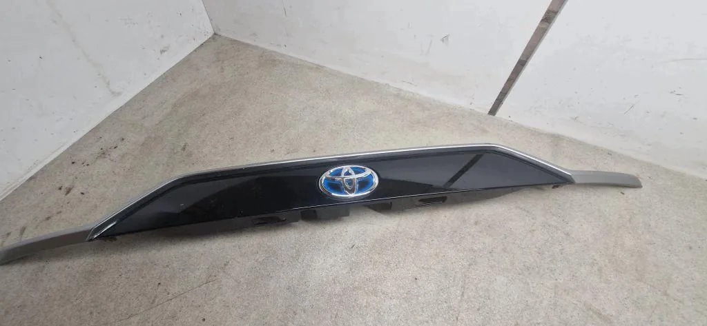 Éclairage plaque TOYOTA 7681142430 2.5L diesel 2020 image 5