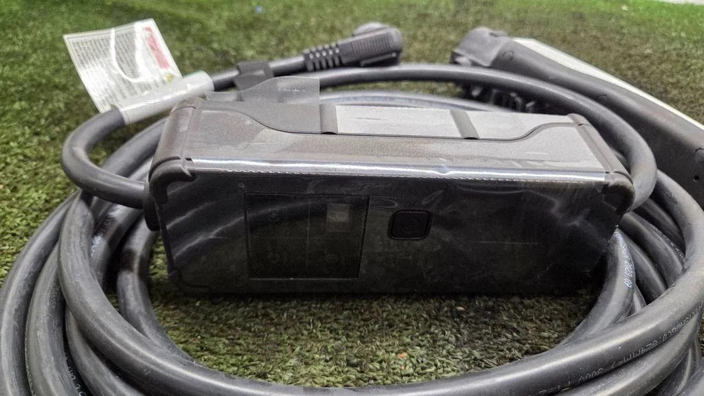 Câble de charge HYUNDAI GI020HD 239kW 2023 image 4