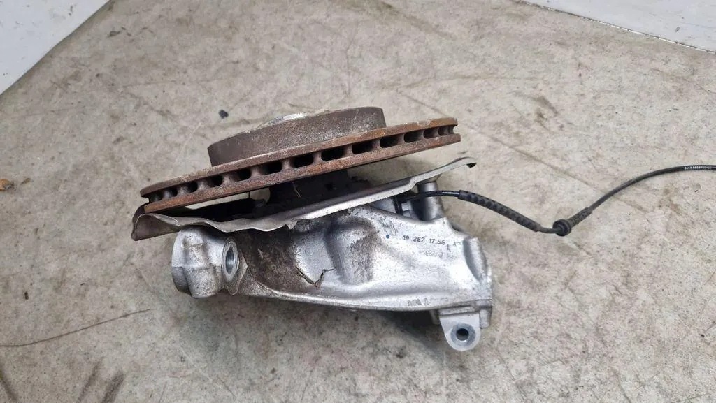 BMW i3 (I01) Vorderachsteile 685216002 gebraucht image 3