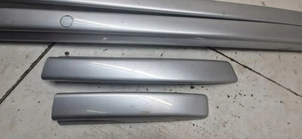Dachreling links Mitsubishi Outlander III 7661A22711 image 3