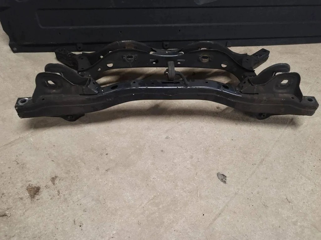Used Rear Axle KIA CEE'D JD 2205060096 Gasoline 2023