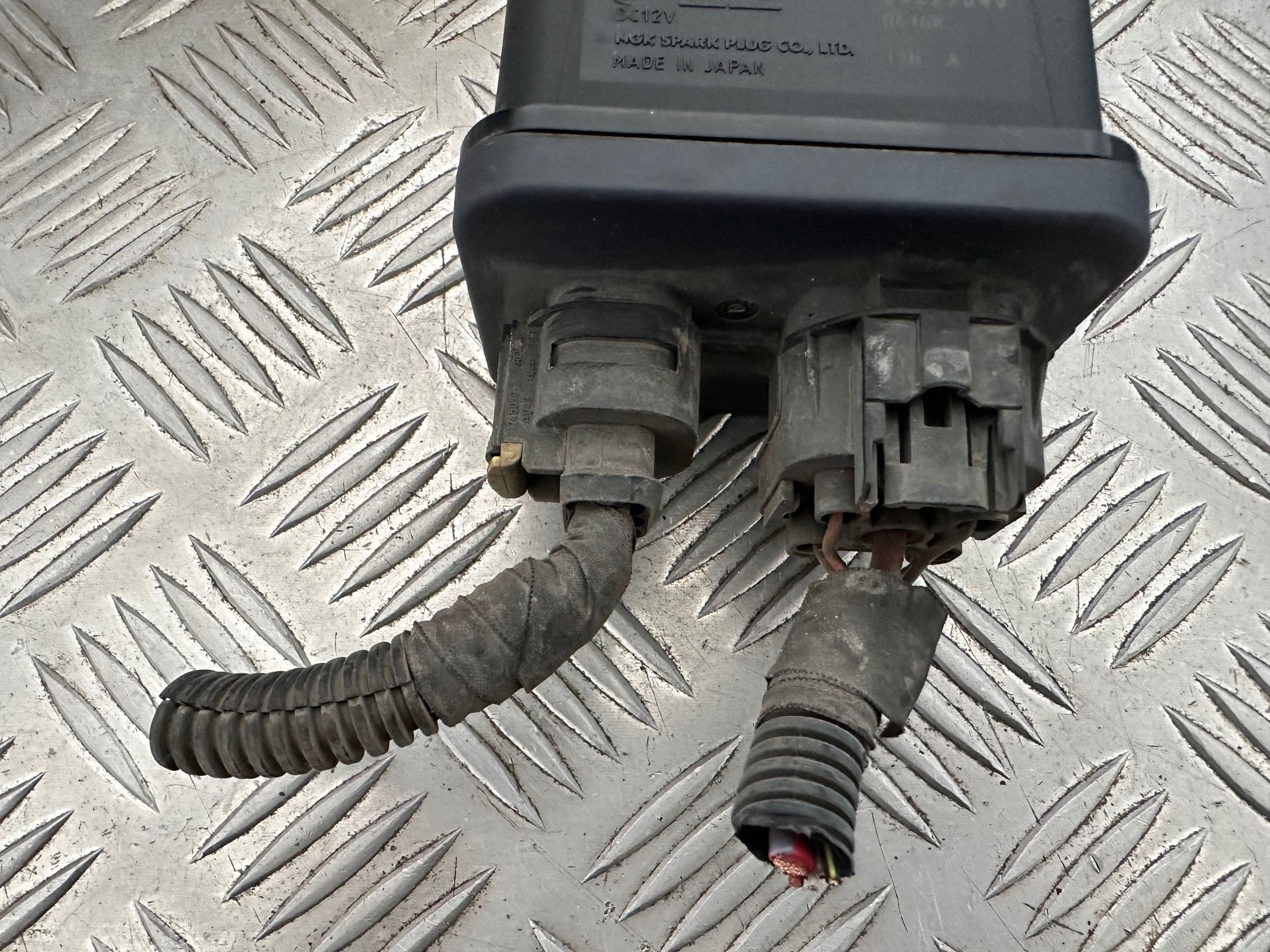 Glow Relay 55229840 Citroen Nemo 1.3 HDI 75KM 08-15 image 4