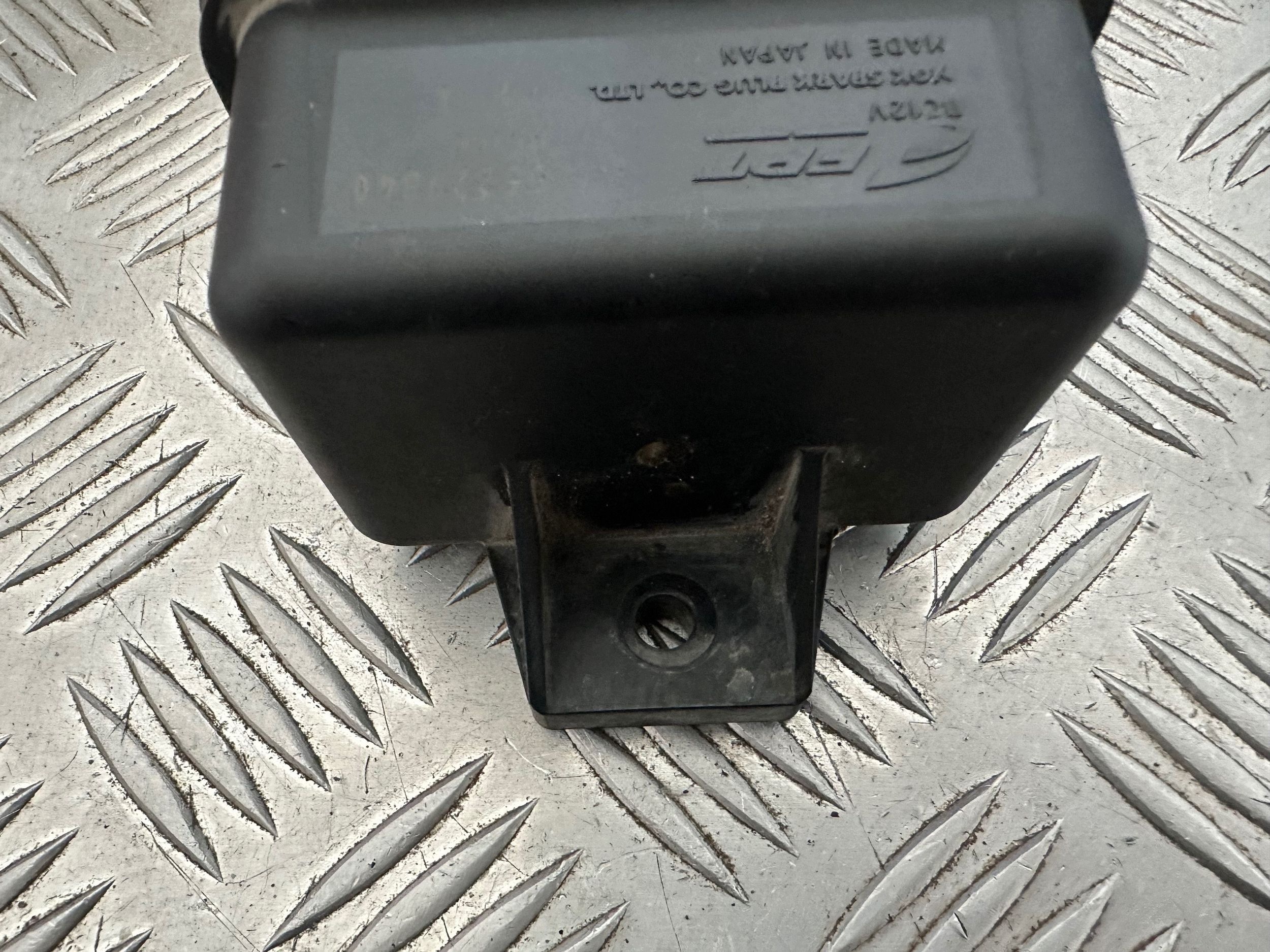 Glow Relay 55229840 Citroen Nemo 1.3 HDI 75KM 08-15 image 5
