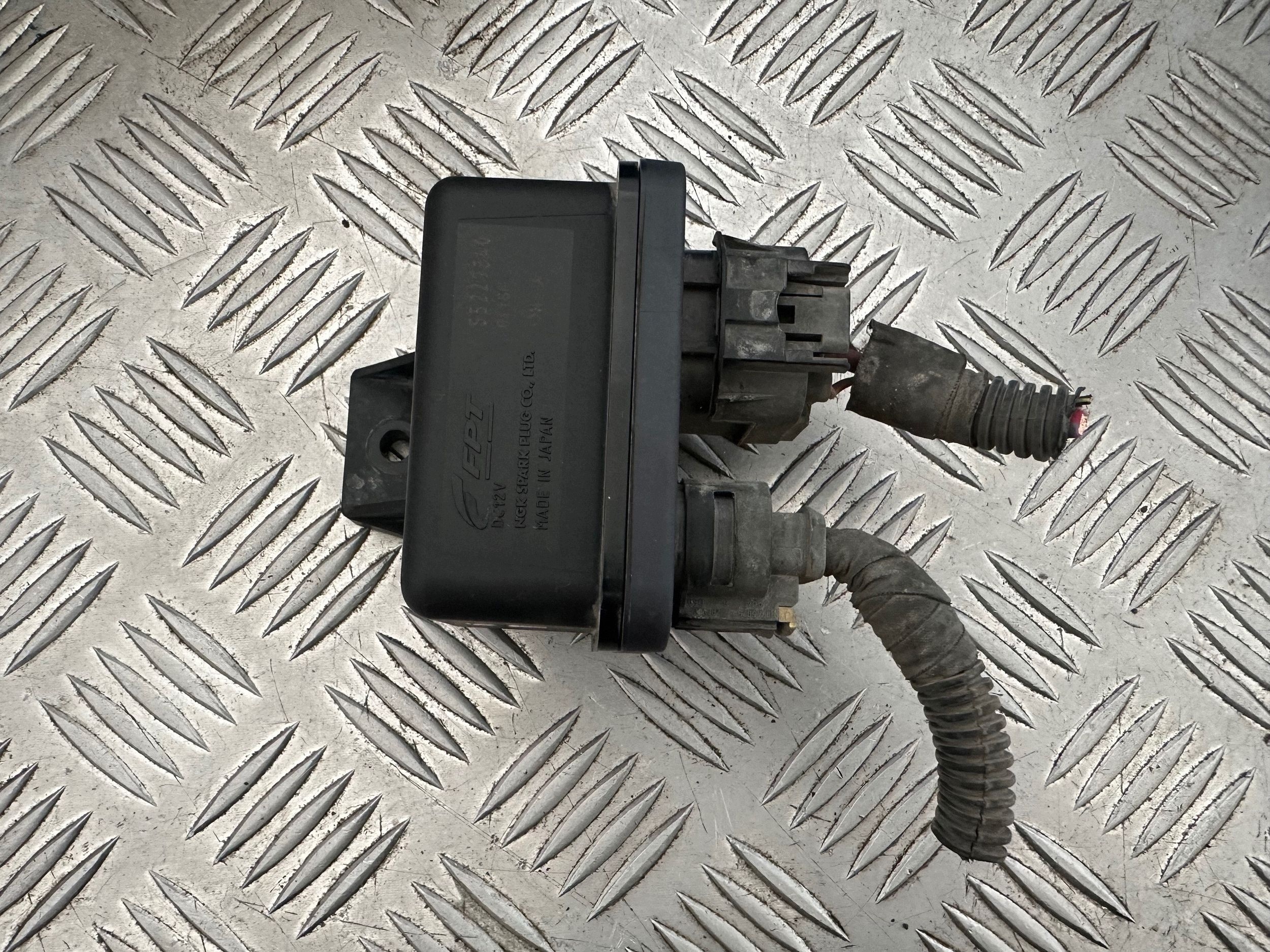 Glow Relay 55229840 Citroen Nemo 1.3 HDI 75KM 08-15 image 6